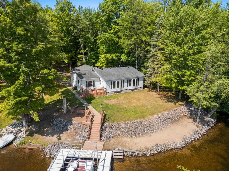 17542 LITTLE IRELAND LN, Townsend, WI 54175