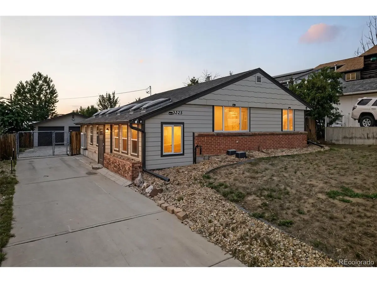 3325 S Clay, Englewood, CO 80110