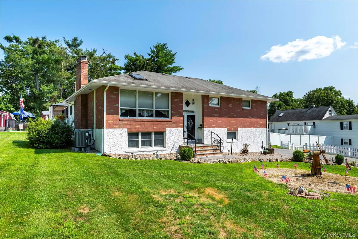 38 W Taconic RD, Wappingers Falls, NY 12590