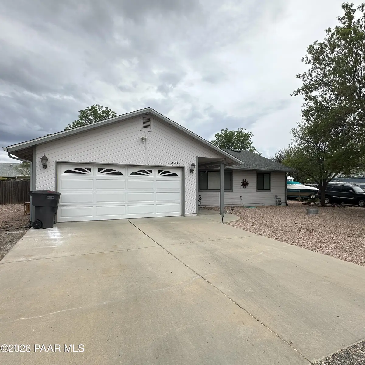 5237 N Desert LN, Prescott Valley, AZ 86314