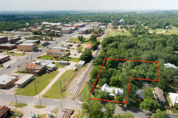 200 E Brenham ST, Elgin, TX 78621