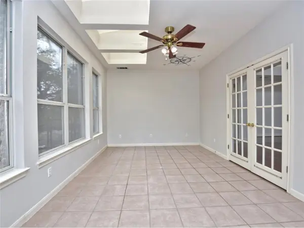 160 Sundance TRL, Liberty Hill, TX 78642