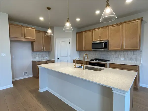 270 Grand Teton DR, Kyle, TX 78640