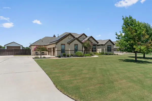 209 E Vienna DR, Hutto, TX 78634