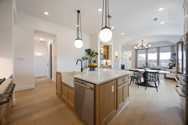 1204 Addison LN, Georgetown, TX 78628
