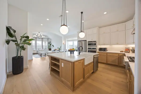 1204 Addison LN, Georgetown, TX 78628