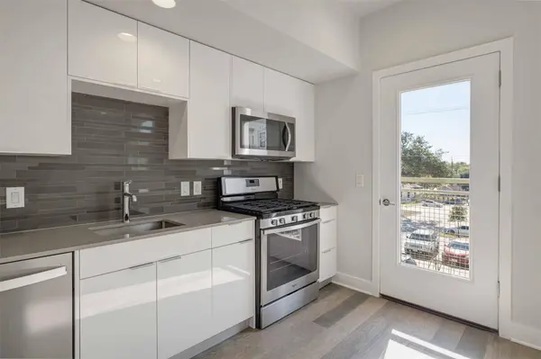 1800 E 4th ST #205, Austin, TX 78702