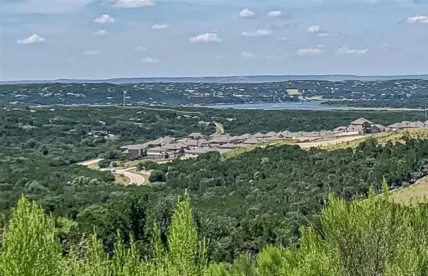 22300 Lago Lookout LN, Lago Vista, TX 78645