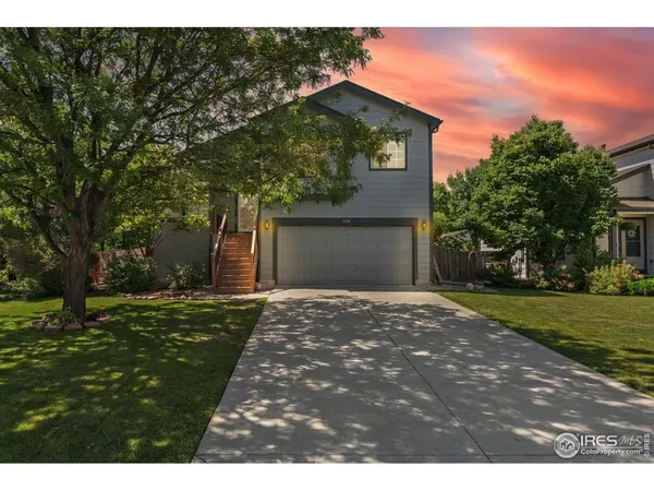 1534 Box Prairie, Loveland, CO 80538