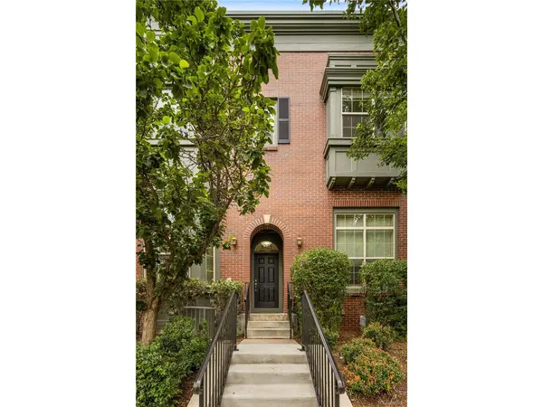 8725 E 25th, Denver, CO 80238