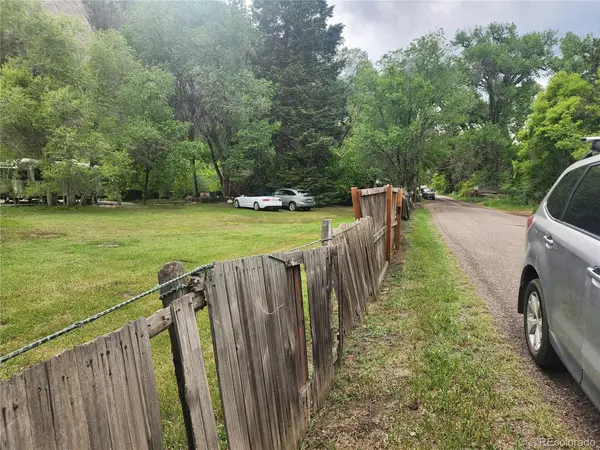 W Platte River, Foxton, CO 80441