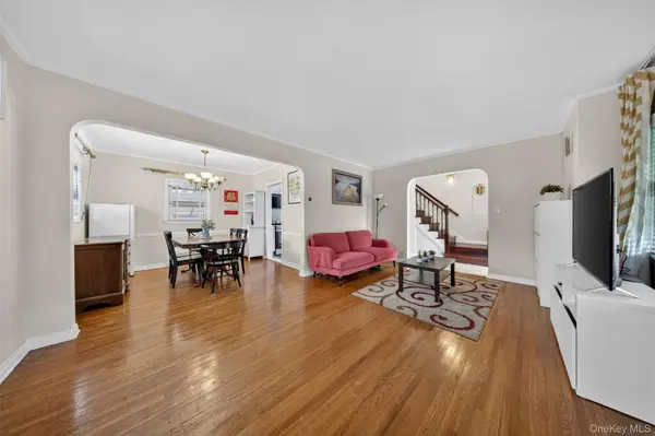 32-34 147th PL, Flushing, NY 11354