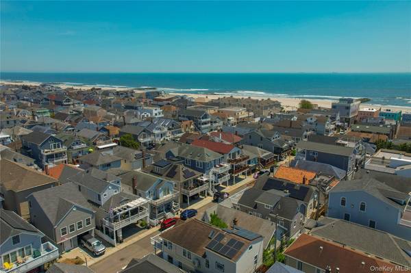 46 Florida ST, Long Beach, NY 11561