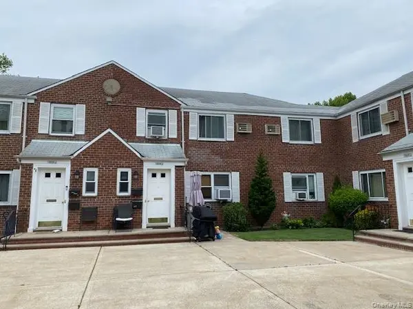 254-25 75th AVE #2nd fl, Glen Oaks, NY 11004
