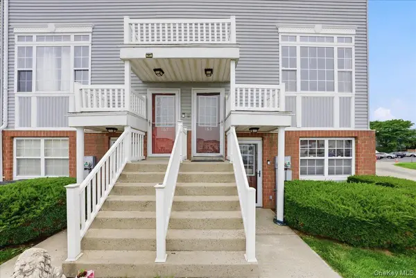 163 Surf DR #106, Bronx, NY 10473
