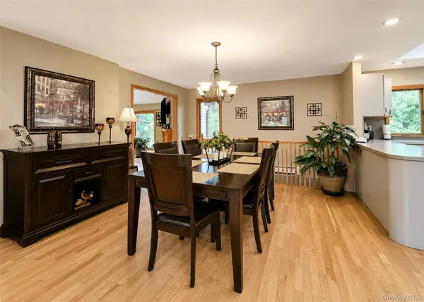 370 Avenue A, Ronkonkoma, NY 11779