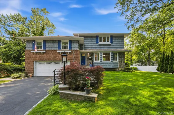 186 N Stratford, Roslyn Heights, NY 11577