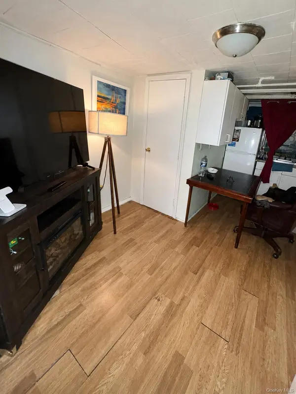 4850 45th ST, Woodside, NY 11377