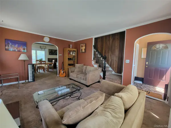115102 232nd ST, Cambria Heights, NY 11411