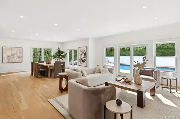 148 Hills Station RD, Southampton, NY 11968