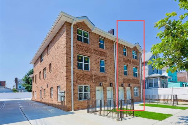 842 E 225th ST, Bronx, NY 10466
