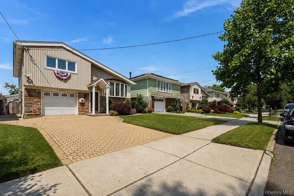 159-48 91st ST, Howard Beach, NY 11414