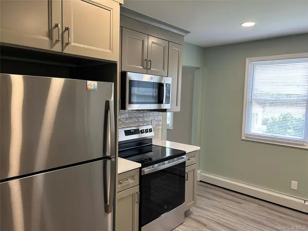 85 Ralph AVE #2, Babylon, NY 11702