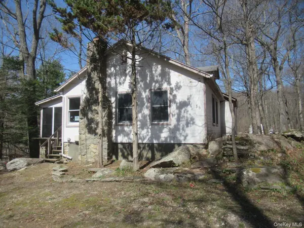 58 Hillside DR, Mahopac, NY 10541