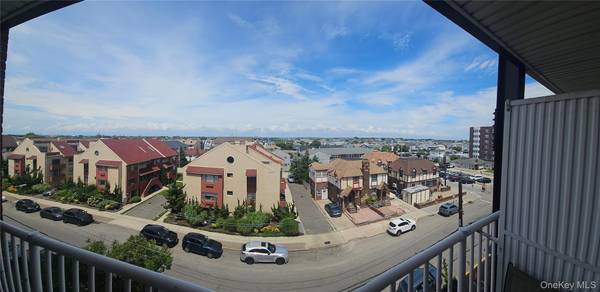 666 Shore ##4J, Long Beach, NY 11561