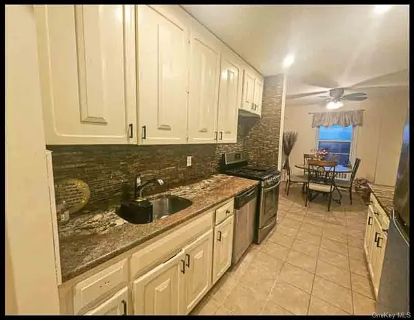 666 Shore ##4J, Long Beach, NY 11561