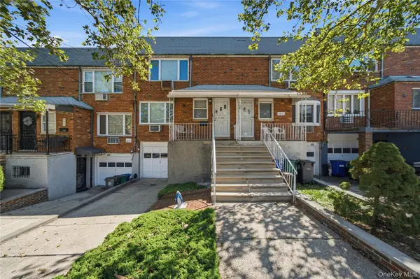6669 73rd PL, Middle Village, NY 11379