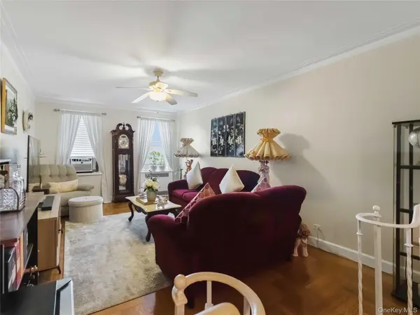 2190 Boston RD #5A, Bronx, NY 10462