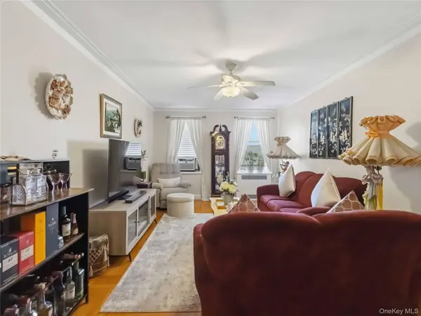 2190 Boston RD #5A, Bronx, NY 10462