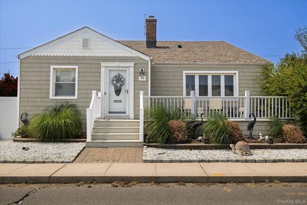 39 Vinton ST, Long Beach, NY 11561