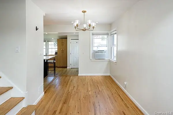 269 N Suffolk AVE, Massapequa, NY 11758