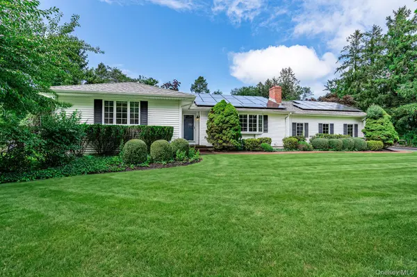 235 Azalea RD, Mattituck, NY 11952