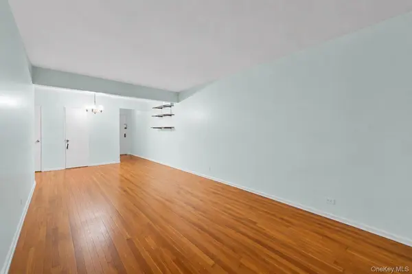 83-85 Woodhaven BLVD #3R, Woodhaven, NY 11421