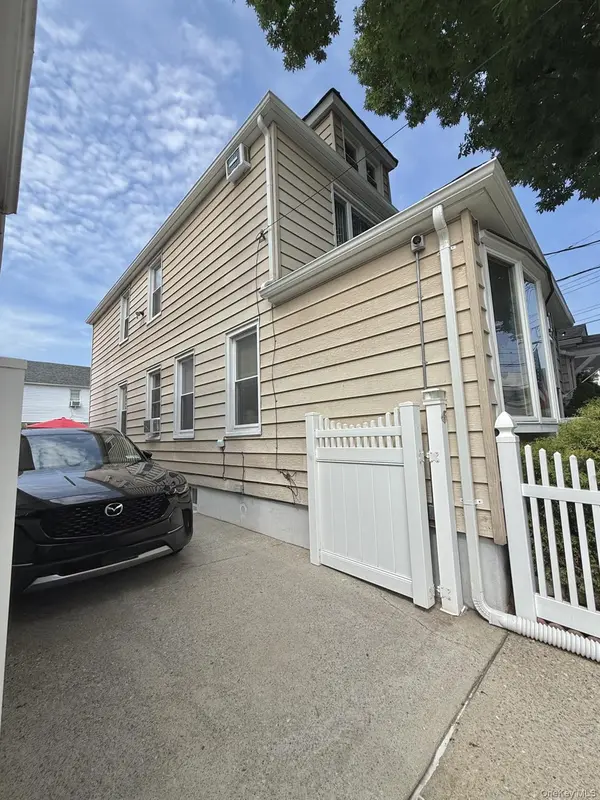13306 96th ST, Ozone Park, NY 11417