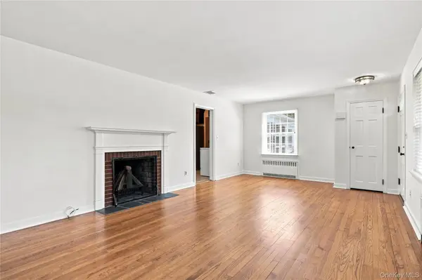 58 S Ketcham AVE, Amityville, NY 11701