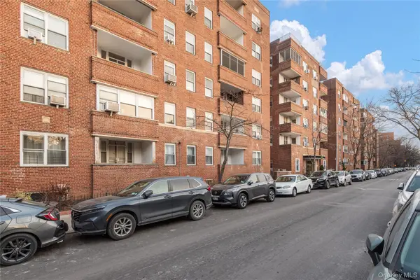 34-41 85th ST #3G, Jackson Heights, NY 11372
