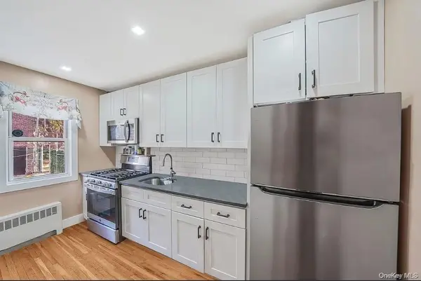 20202 109th AVE, Saint Albans, NY 11412