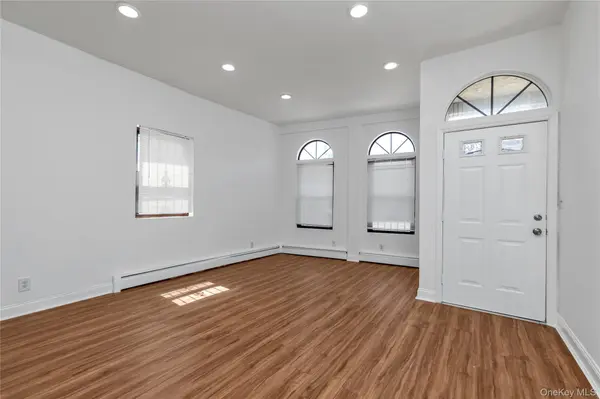 7719 Parsons BLVD, Fresh Meadows, NY 11366
