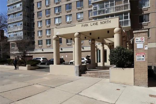 118-17 Union Turnpike #7D, Forest Hills, NY 11375