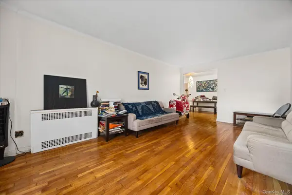 34-41 85th ST #1H, Jackson Heights, NY 11372