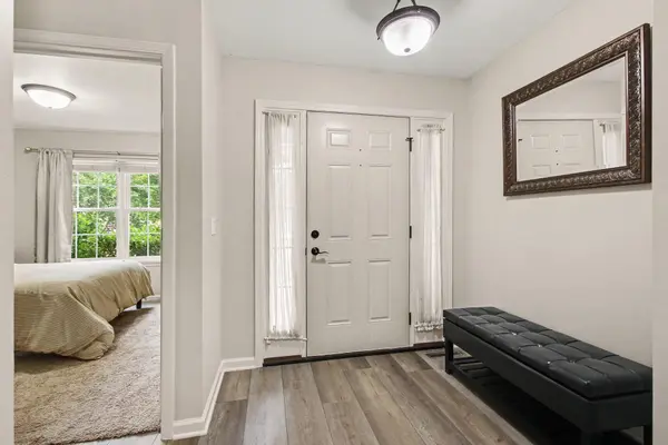 453 Andover Drive, Valparaiso, IN 46385