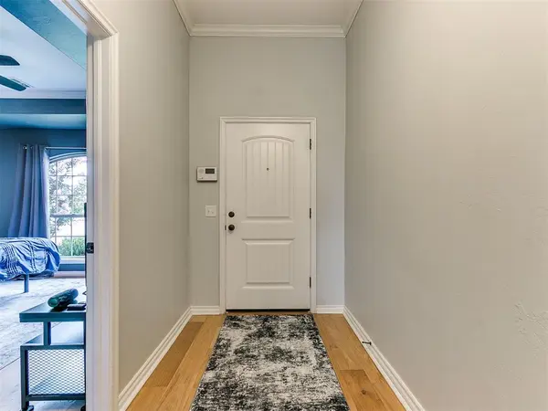 18404 Scarborough DR, Edmond, OK 73012