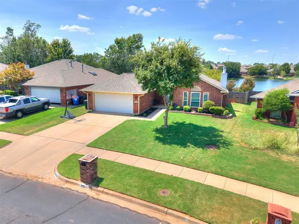 328 Waterfront DR, Norman, OK 73071