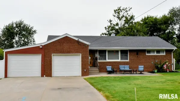 170 S PLEASANT AVE, Galesburg, IL 61401