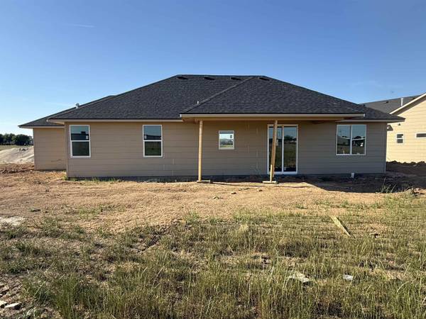 866 N Main, Goddard, KS 67052