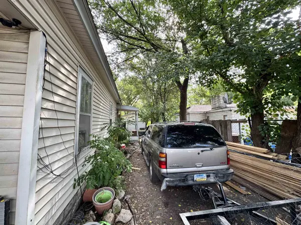 534 S Lulu Ave, Wichita, KS 67211